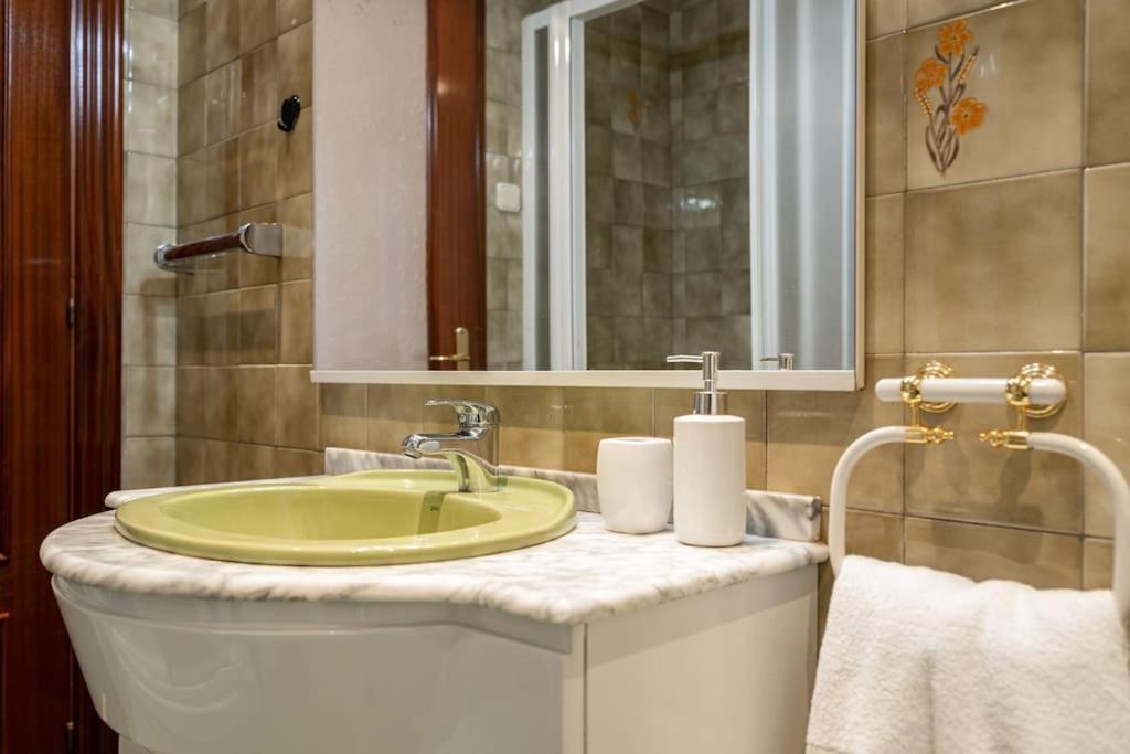 Apartamento Trisquel Gijon Luaran gambar